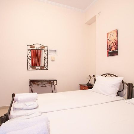 Pigeon House Appartement Plataria Buitenkant foto