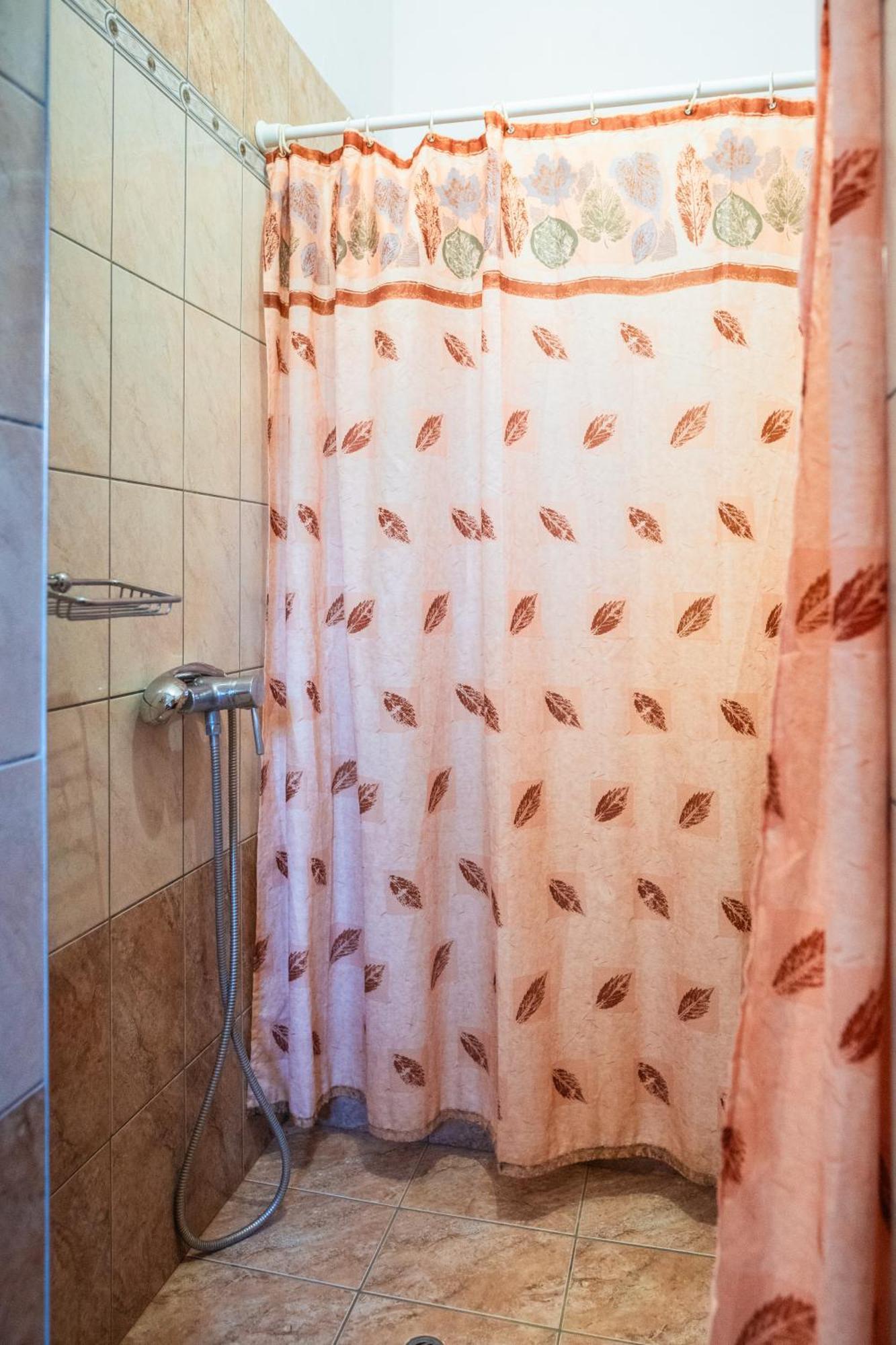 Pigeon House Appartement Plataria Buitenkant foto