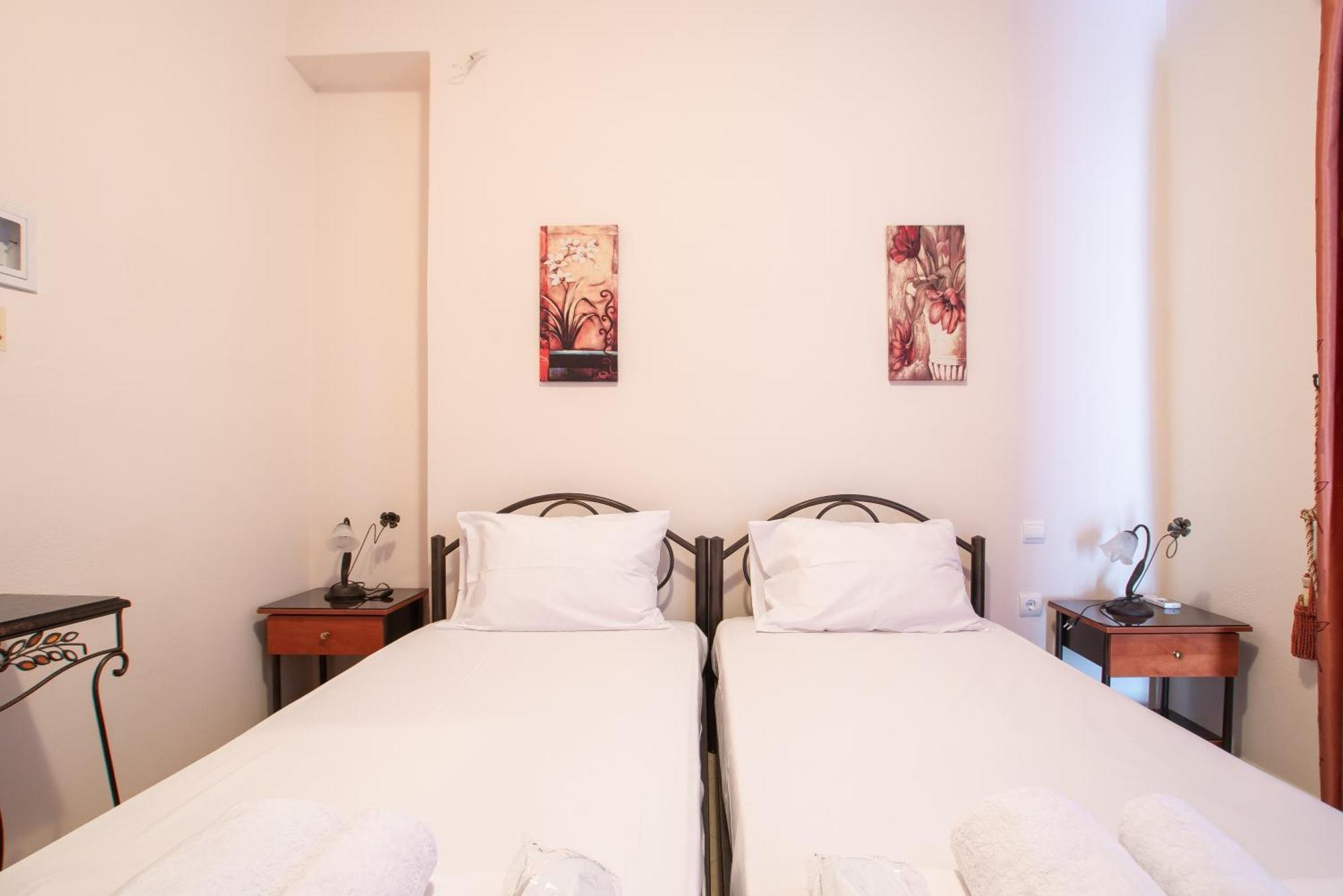 Pigeon House Appartement Plataria Buitenkant foto
