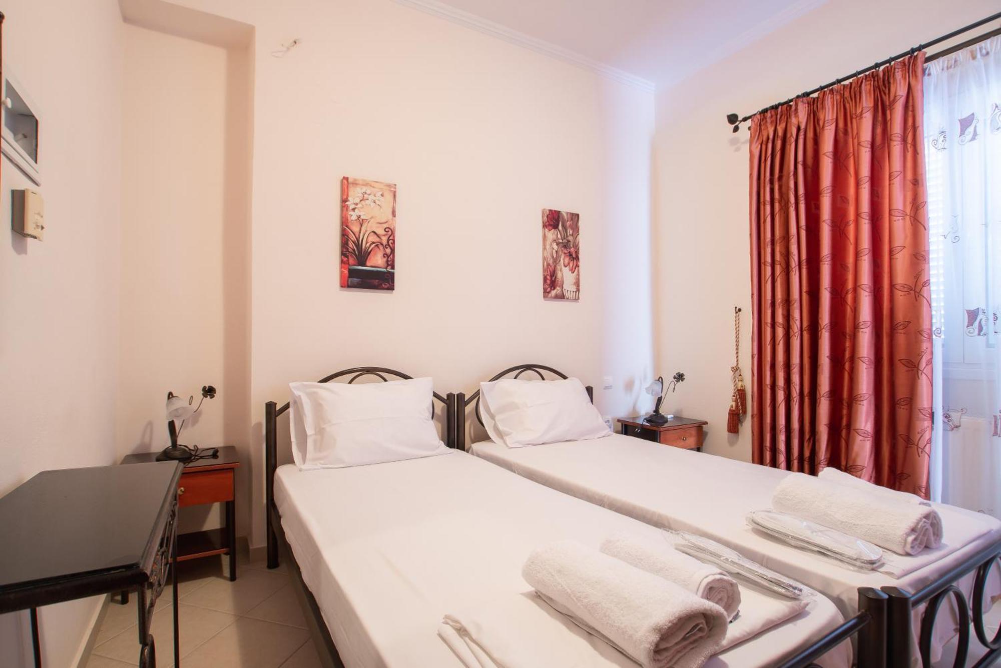 Pigeon House Appartement Plataria Buitenkant foto